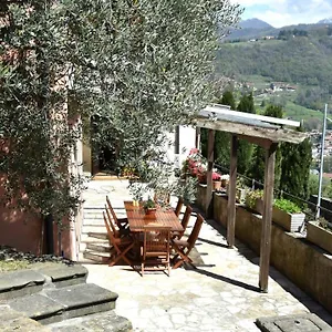 https://il-giardino-di-berbech-stanza-castagno.it-lombardy.com